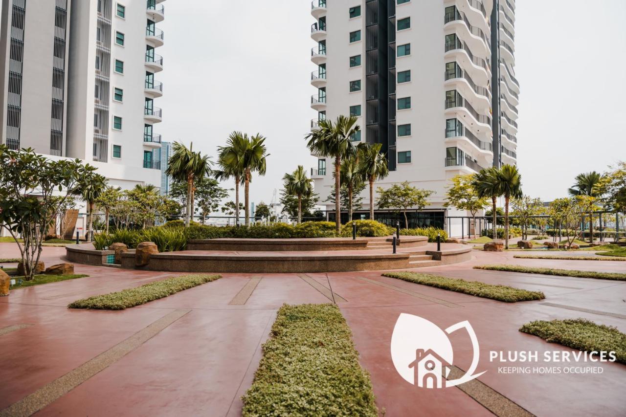 Datum Jelatek By Plush Kuala Lumpur Exterior foto